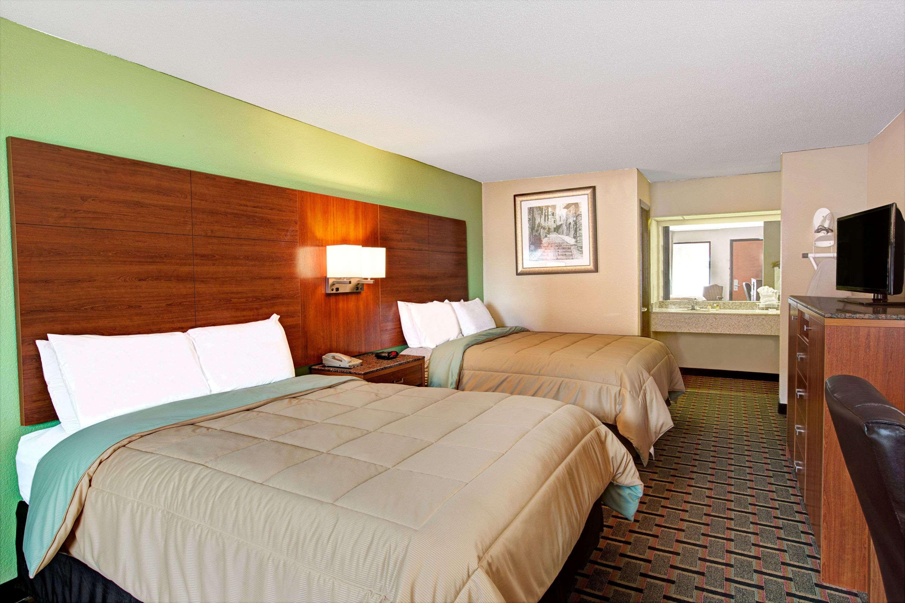 Days Inn Conover/Hickory Buitenkant foto