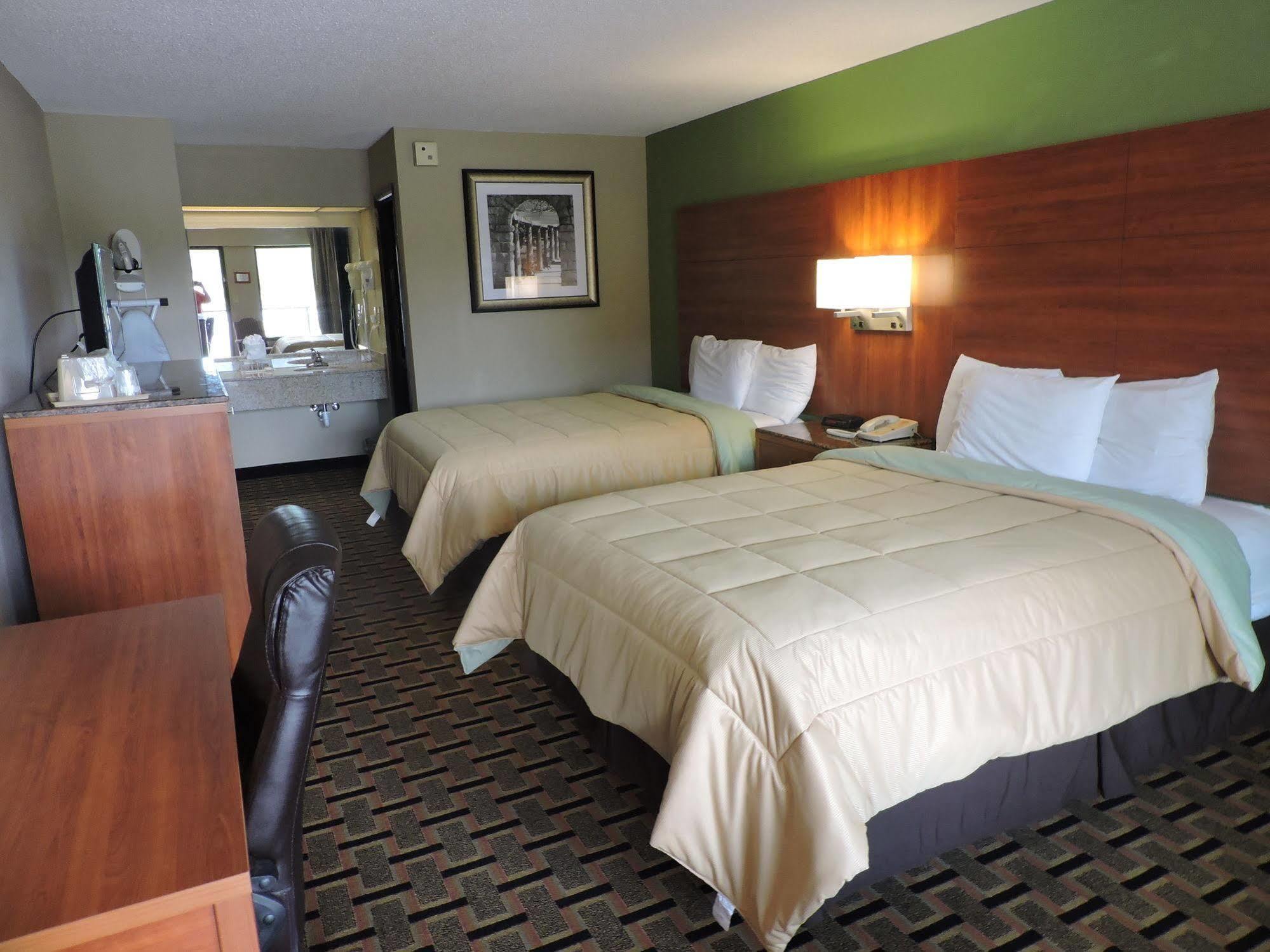 Days Inn Conover/Hickory Buitenkant foto